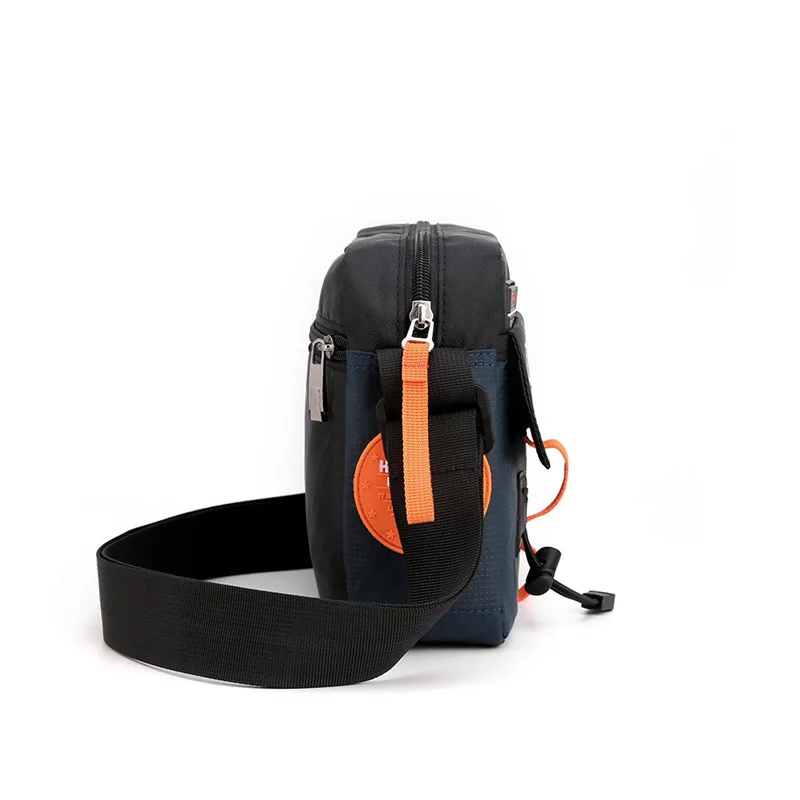 New Sports and Leisure Men's Shoulder Bag 2023 Outdoor Waterproof Nylon Crossbody Bag Fashion High Capacity Travel Bag