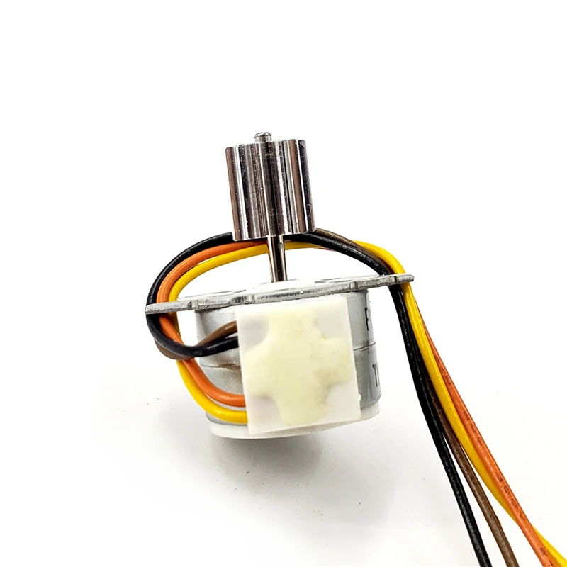 Description Picture 5 of itemMinebea PM15S Mini 15mm Stepper Motor 2 Phase 4 Wire Micro Stepping Motor with 12 teeth Aluminum Gear DIY Digital Product Camera