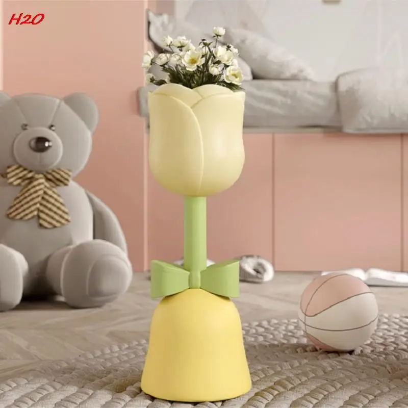 Кремовый тюльпан, декоративный цветочный горшок с эффектом ветра