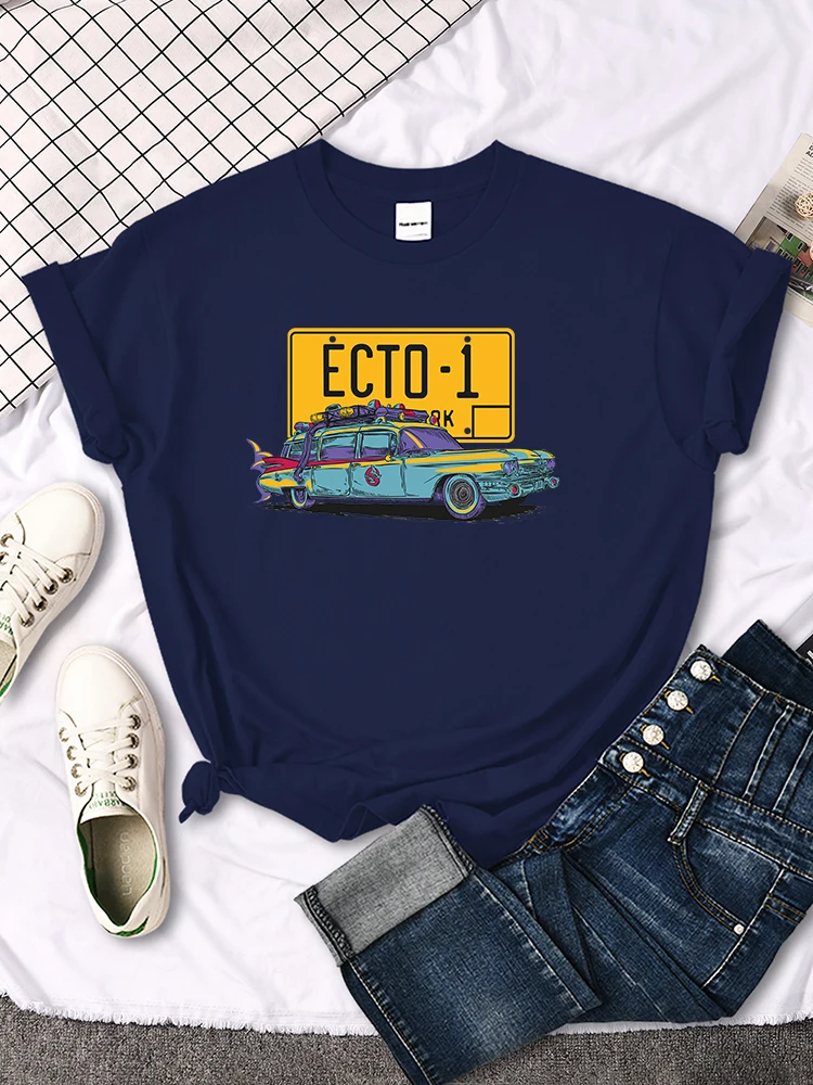 Ghostbusters Car Ecto-1 Print T-Shirt Female Oversized Vintage Fashion Clothing Women Summer Harajuku Shirts Tops Girl T Shirt