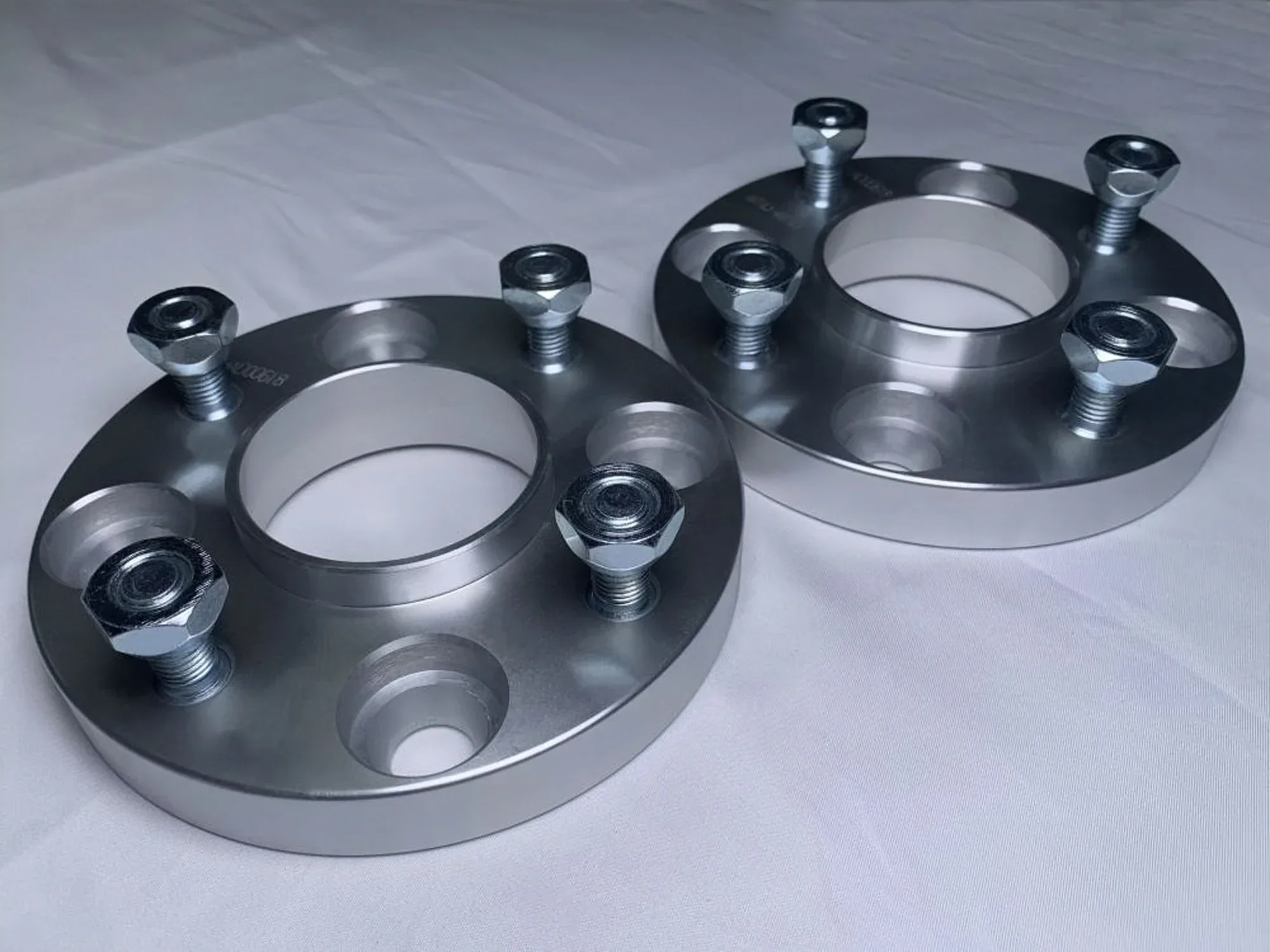   ̼ PCD 4x100 , ߽ 54.1, 56.1, 57.1mm  ͵, M12 x 1.5, 44mm, 1 
