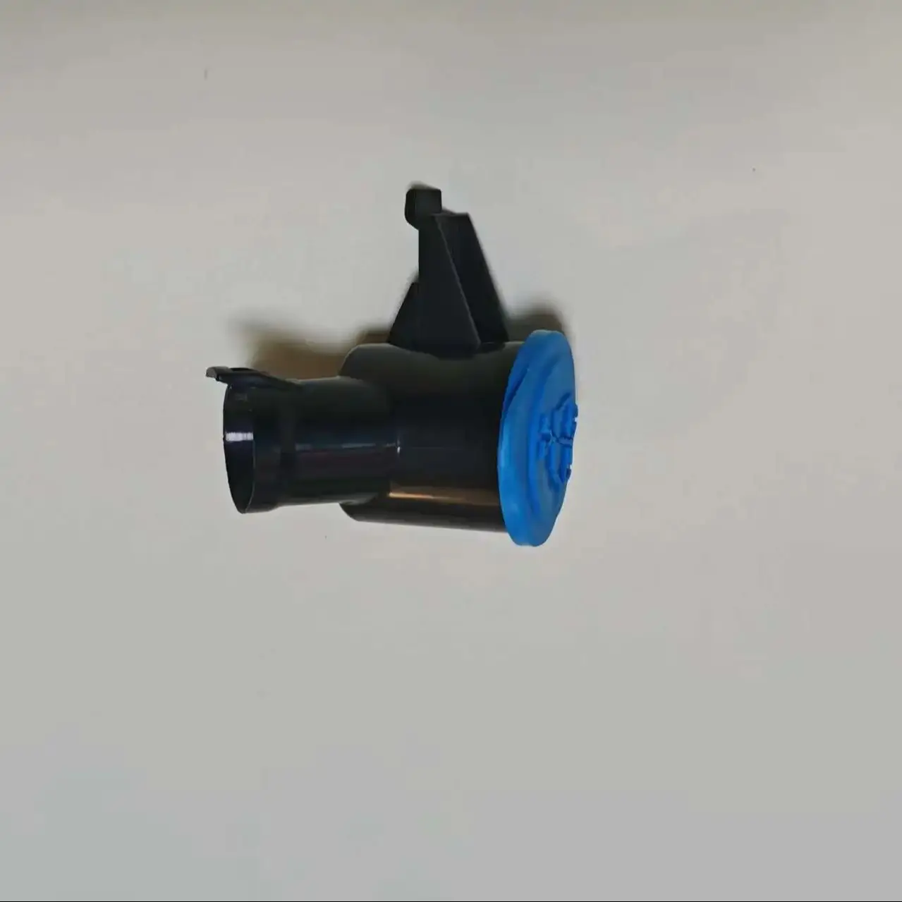 MINI F55 F56 F57 상부 워터 파이프용 61667414868. (모델을 확실하지 못한 경우, VIN을 제공해주세요.)