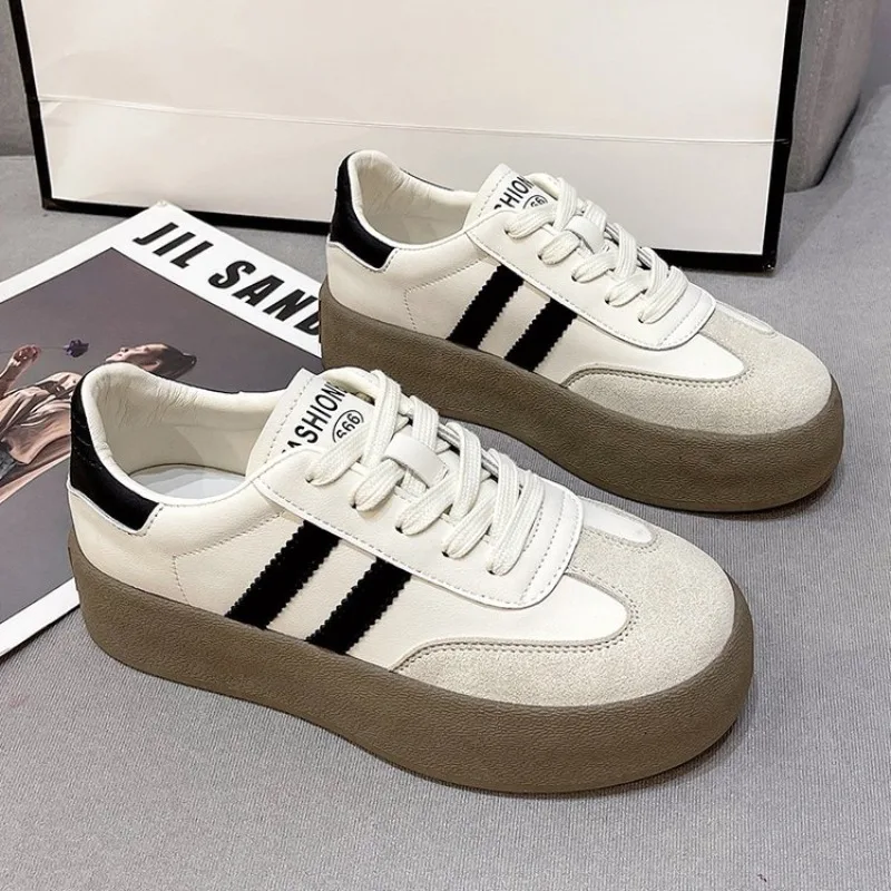 

2024 Autumn New Luxury Shoes for Woman Classic Sneakers Women Leather Fashion CasualRetro Low Cut Lace -up Casual Women Sneakers
