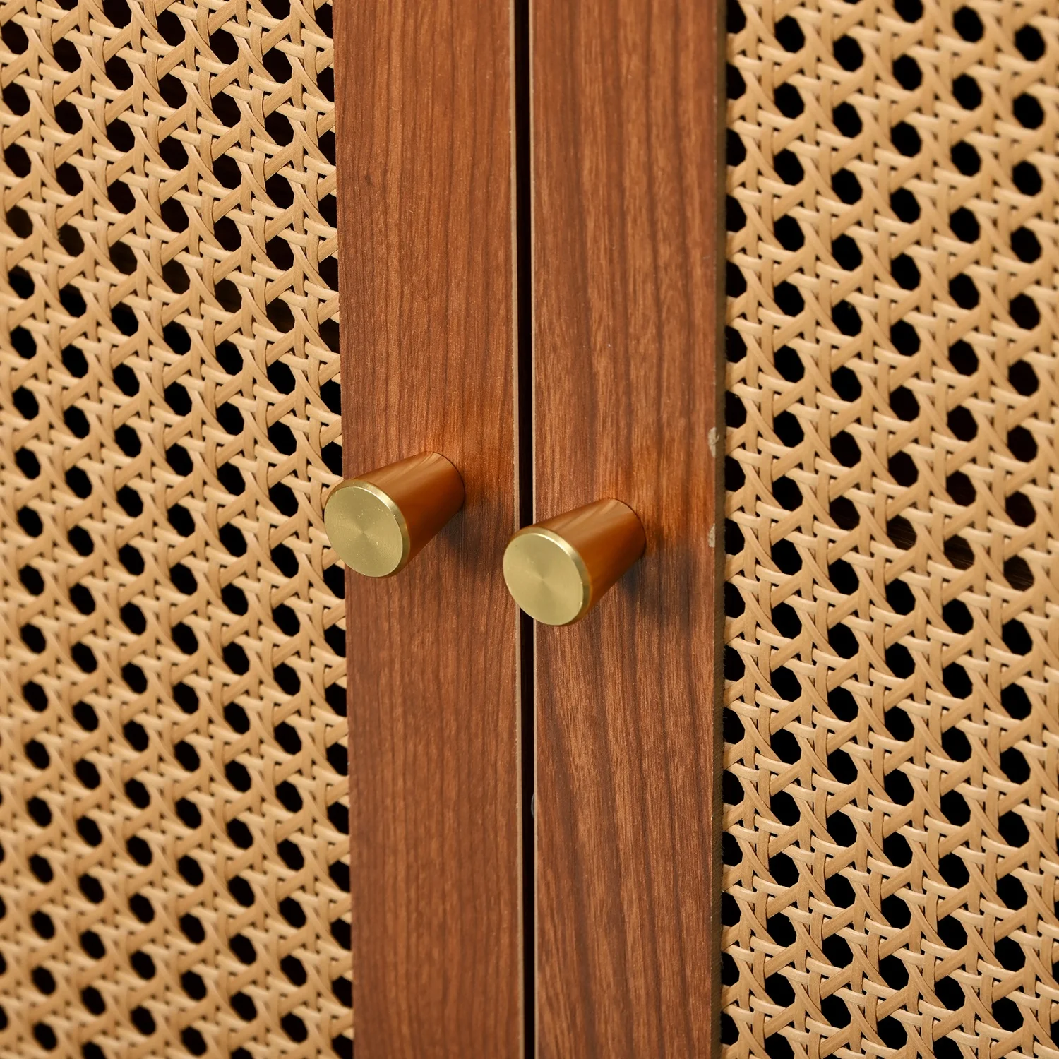 Sideboard mit 3 Rattan-verzierten Türen, Kommode mit Metallgriffen, für Schlafzimmer, Wohnzimmer und Büro – Detail 16
