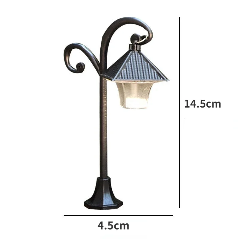DIY Retro Street Lamp Model Dollhouse Desk Lamp Miniature Micro Landscape Ornament Garden Park Lamppost Sand Table Model