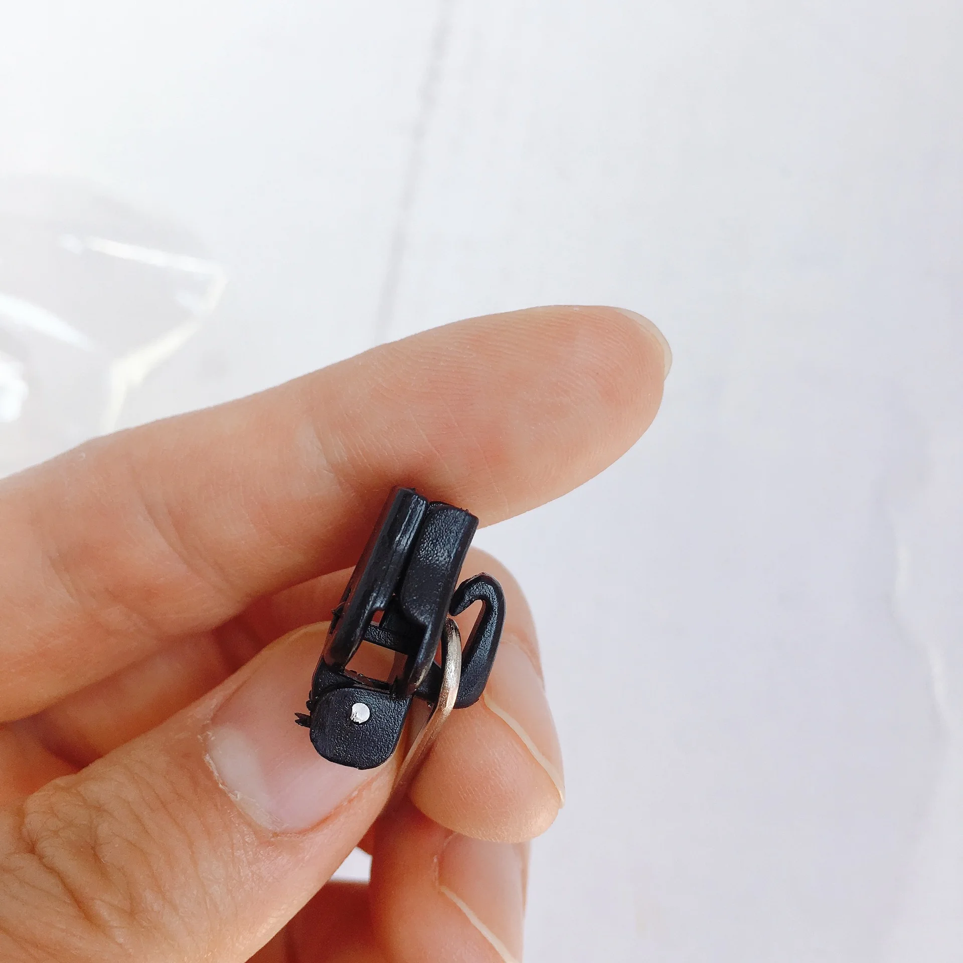 New Hot TV 6Pcs Fix A Zipper Zip Slider Rescue Instant Repair Kit Replacement