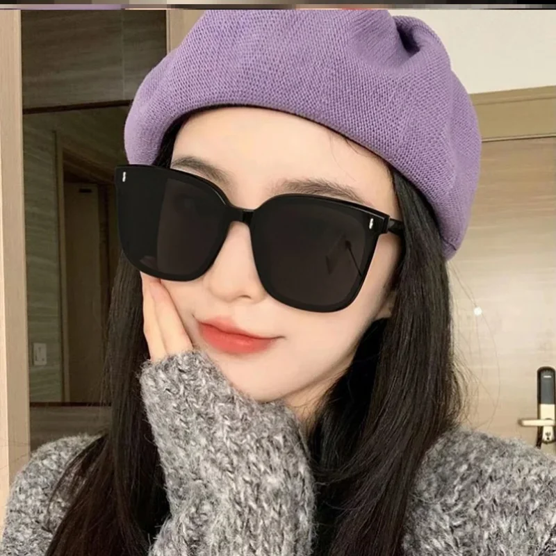New Sunglasses Women High Quality Retro Sunglasses Women Classic Square Glasses Women/Men Luxury Oculos De sol UV400