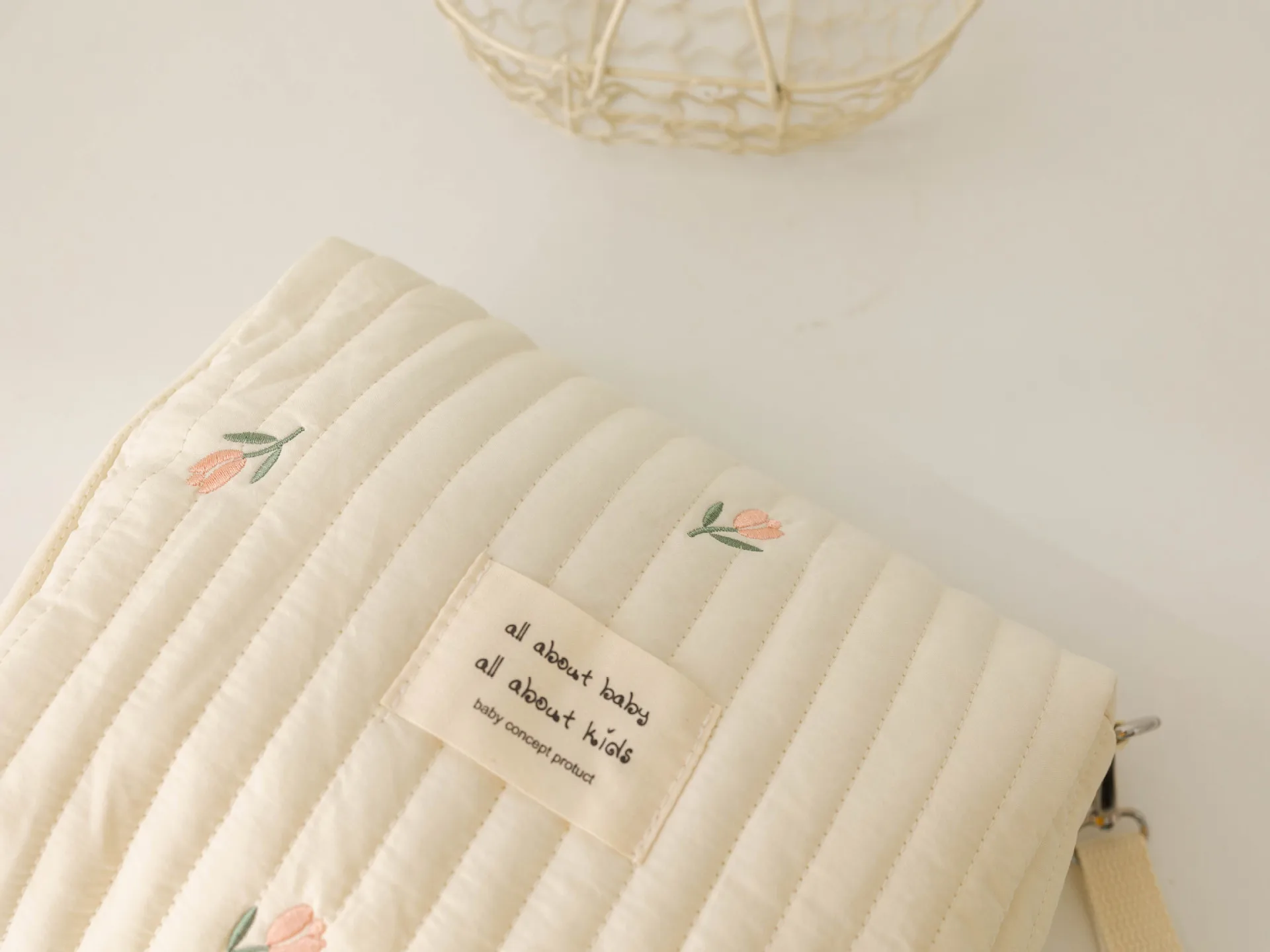 Cute Women Makeup Bags Ins Kids Cotton Diaper Bag for Stroller Hanging Bag Baby Items Nappy Caddy Organizer Mommy Bag Zipper 5