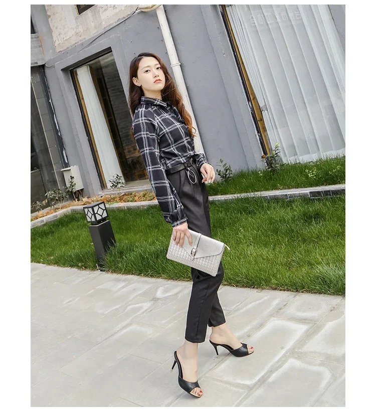 4066146895_1434911813--1