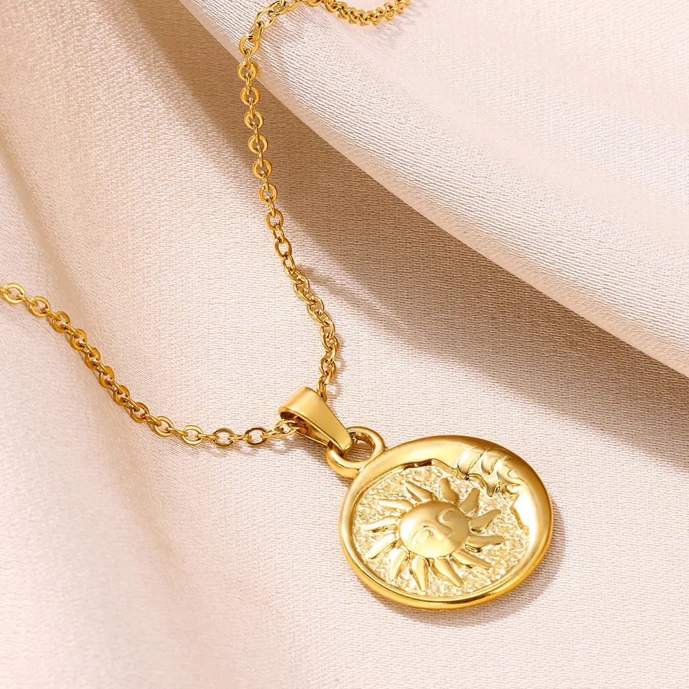 Vine Fucking Difference Moon Sun Round Necklace Gold Steel