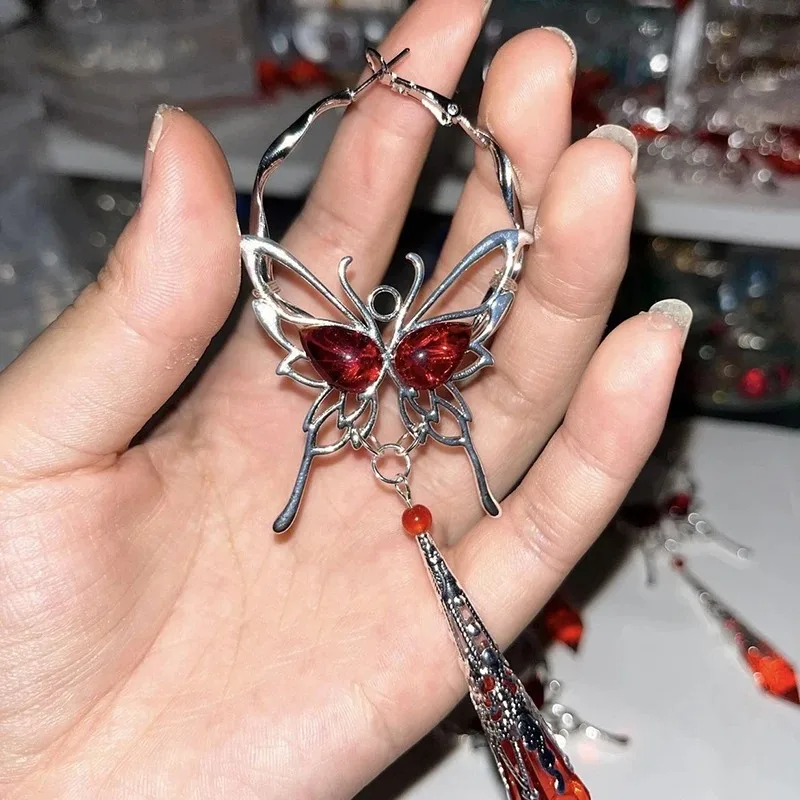 ִϸ̼ õǪ õ  ູ ȭû ڽ Ͱ,   Ʈ,  Ͱ ׼