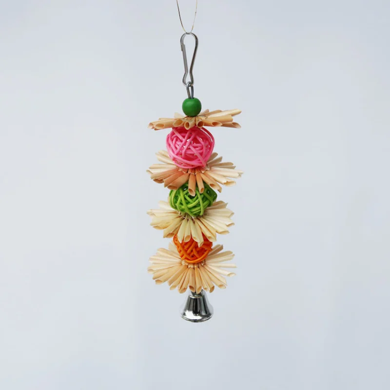 1PC Colorful Parrot Chew Strands Bite Teeth Griiding Ball Bell Attractive Bird Parakeet Natural Straw Flower Rattan Ball Toy