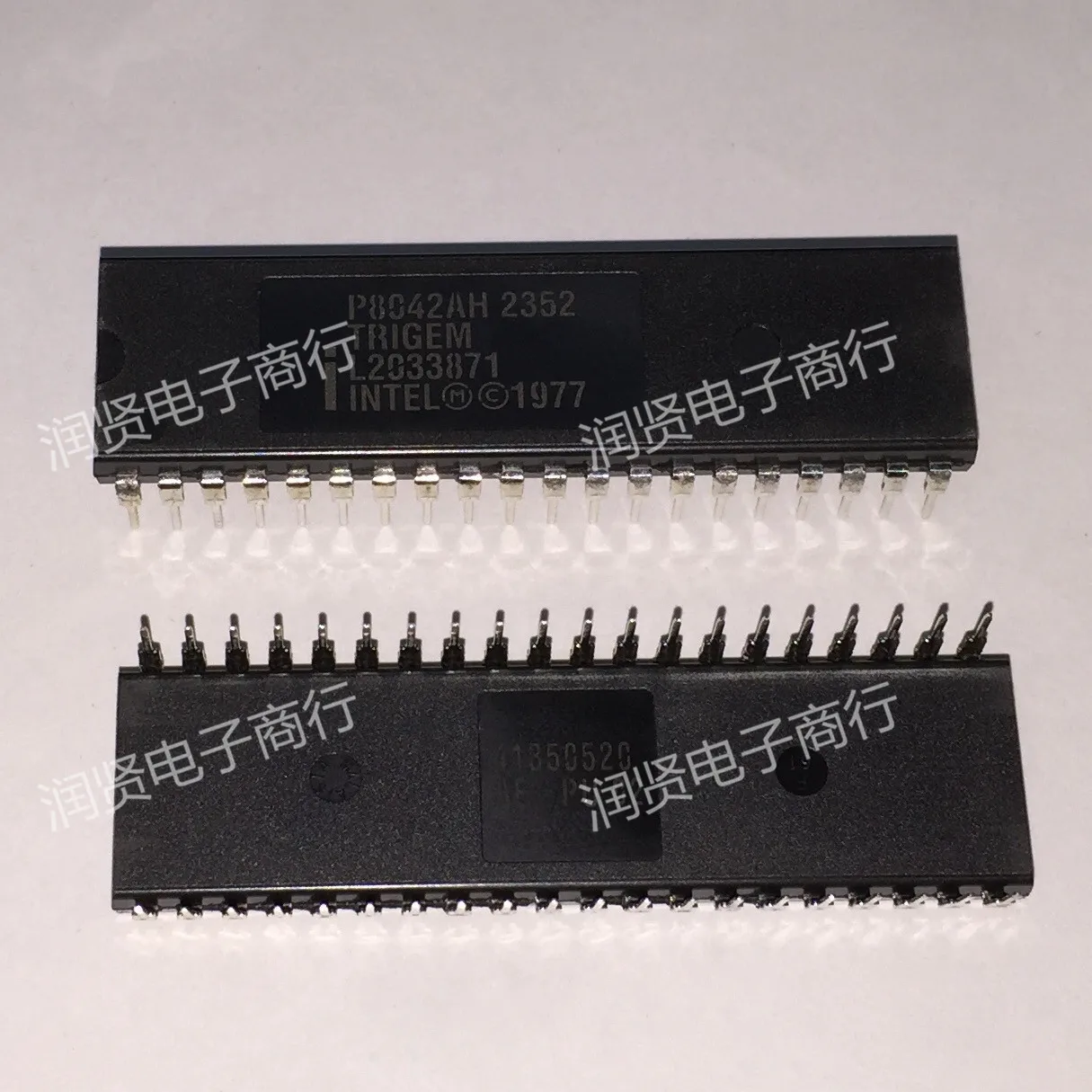 

2 шт. P8042AH P8042AH DIP новый оригинальный