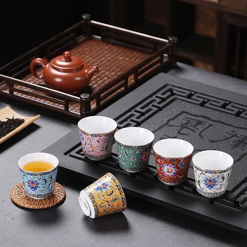 Chinese Beautiful Porcelain Vintage Unusual Ceramic Glaze Flower Hand Made Tea Cup Accessories Aesthetic Teeware Teware Cupel