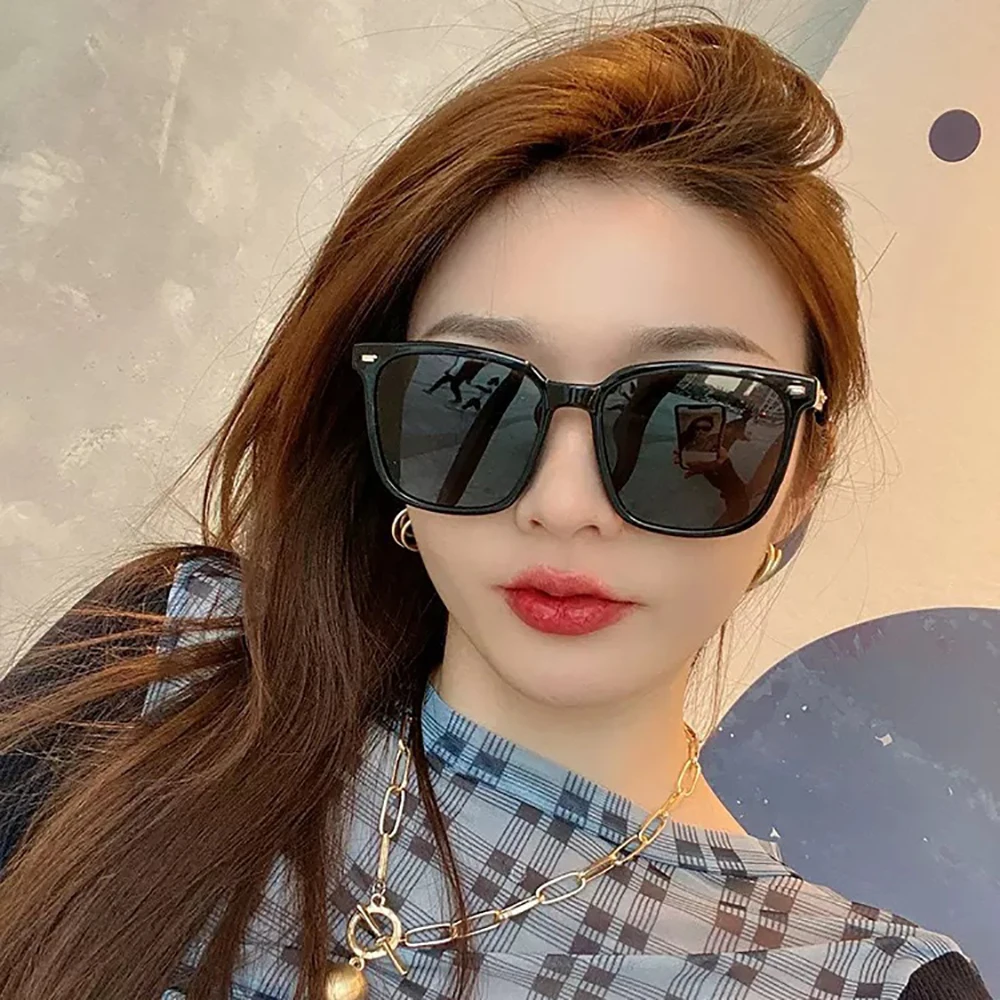Fashion Oversized Sunglasses Woman Luxury Brand Designer Big Frame Square Sun Glasses Outdoor Travel UV400 Shades Eyewear