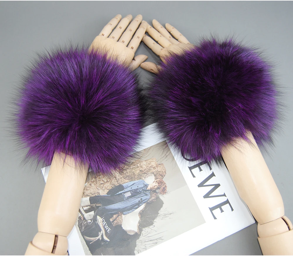 2026 New Style Fox Fur Cuff Arm Warmer Lady Bracelet Real Fur Wristband Glove High Quality Fox fur Cuffs Hot Sale Wrist Warmer
