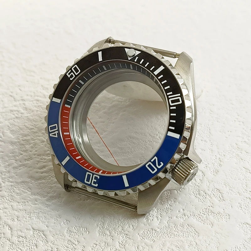 42 mm SKX007 Uhrengehäuse, Kuppel-Saphirglas-Gehäuse, passend für NH35 NH36 4R35 4R36 7S26 Uhrwerk, 28,5 Zifferblatt, Herren-Taucheruhrengehäuse – Detail 7