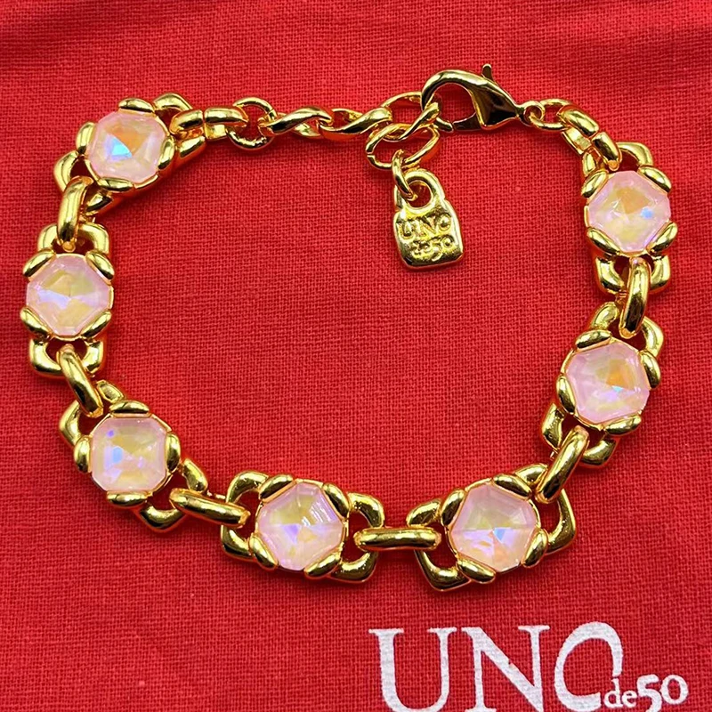 

2023 New UNOde50 Spanish Hot Selling Creative Design Charming Gemstone Bracelet Women's Romantic Jewelry Gift Bag