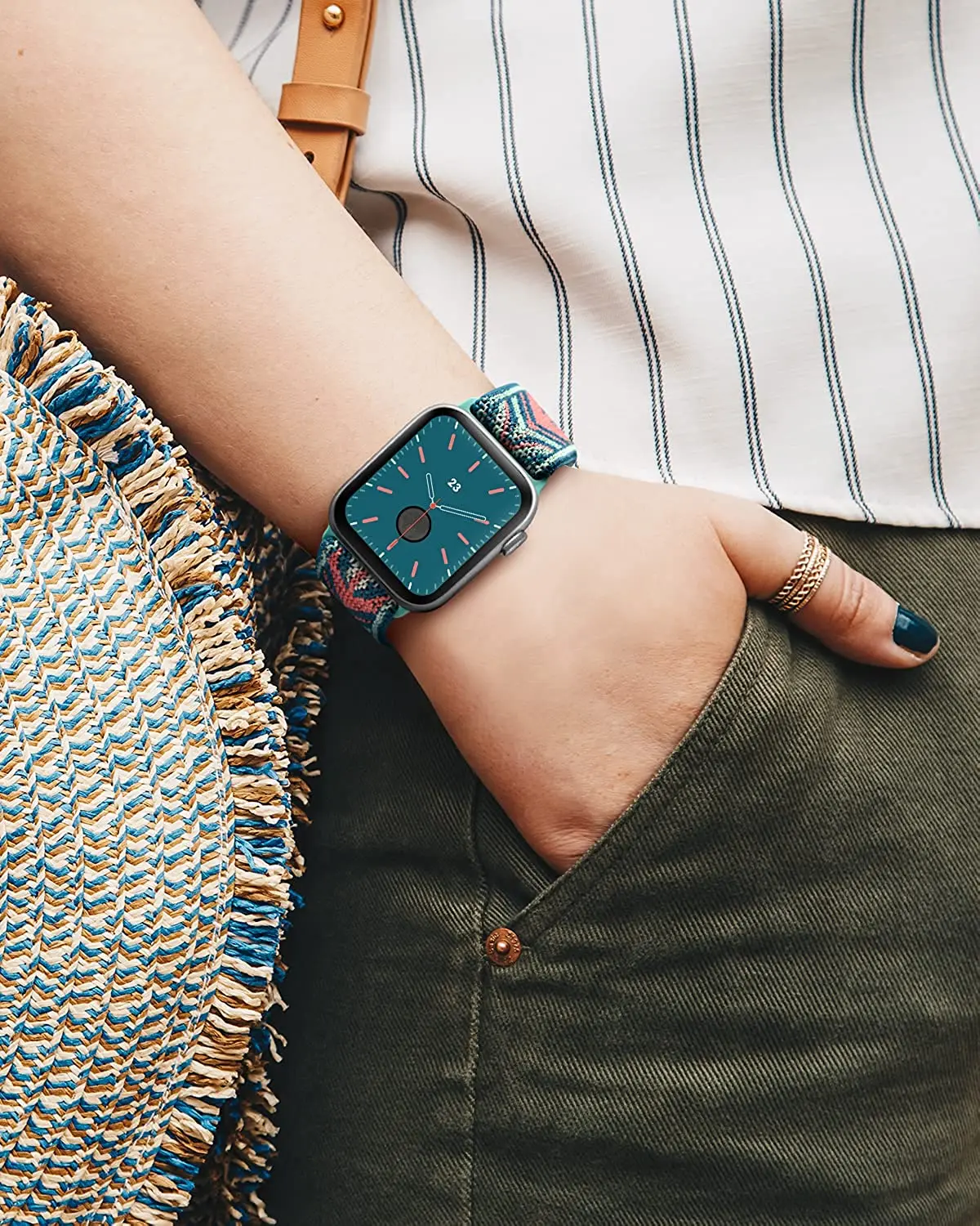 Scrunchie Strap for Apple watch band 40mm 44mm 41mm 45mm 38mm 49mm 45 mm Elastic Nylon bracelet iWatch series 8 se 7 6 5 3 Ultra