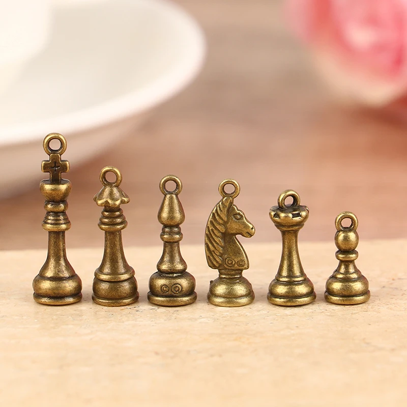 6Pcs/Set Charms Chess Knight Bishop Pawn Antique Pendant Fit Vintage Tibetan Bronze DIY For Handmade Jewelry Accessories