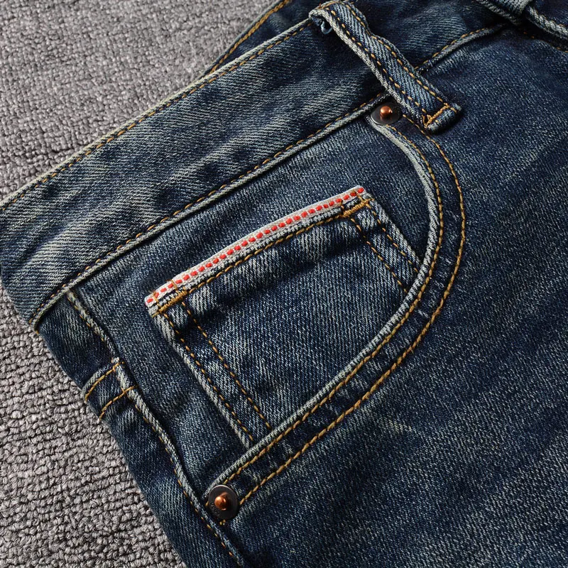 Рисунок 3 - Джинсы мужские в стиле ретро