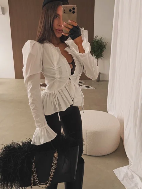 Chemisier Élégant Chic pour Femme à Manches Évasées, Boutonnage Simple et Ourlet Volanté, Couleur Unie, Nouvelle Collection Printemps-Été 2026 1