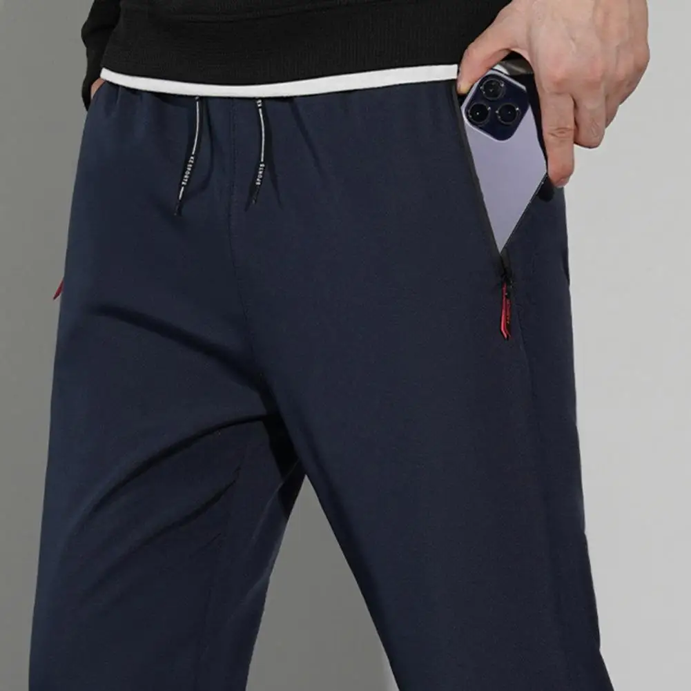 

Warm Winter Pants Thick Plush Warm Men's Sports Pants with Zipper Pockets Elastic Waist for Fall/winter Comfort Solid Color