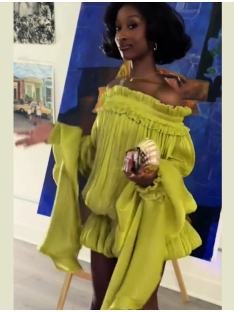 Olivgrünes schulterfreies Satinkleid für Damen, gerüscht, langärmlig, asymmetrischer Saum, sexy Club-Party-Sommerurlaub-Minikleid – Detail 5