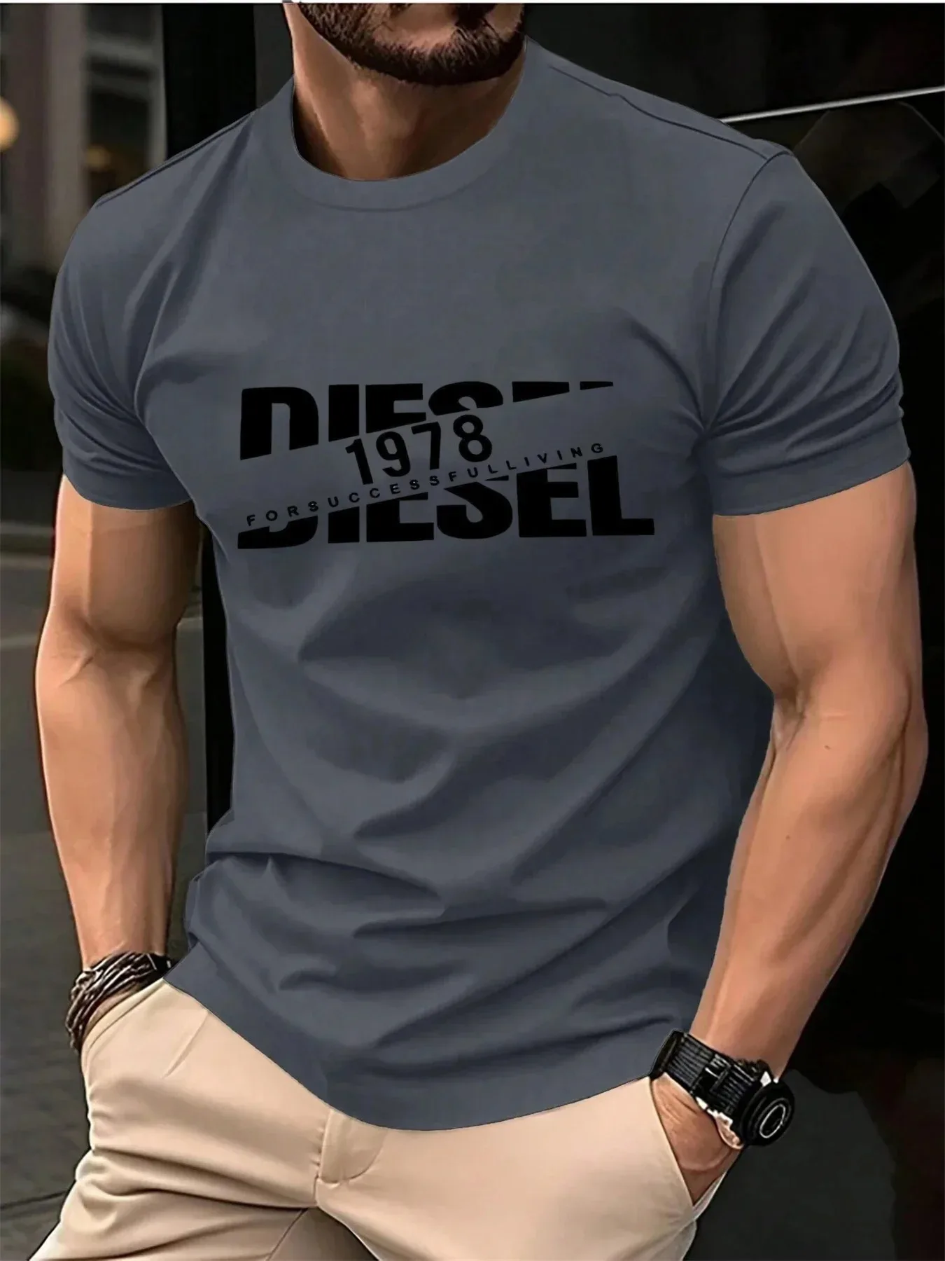 Streetwear 3D-Buchstabendruck Herren-Sommer-T-Shirt, geeignet für alltägliche Freizeit- und Sportbekleidung. Schnell trocknendes und atmungsaktives Oberteil.