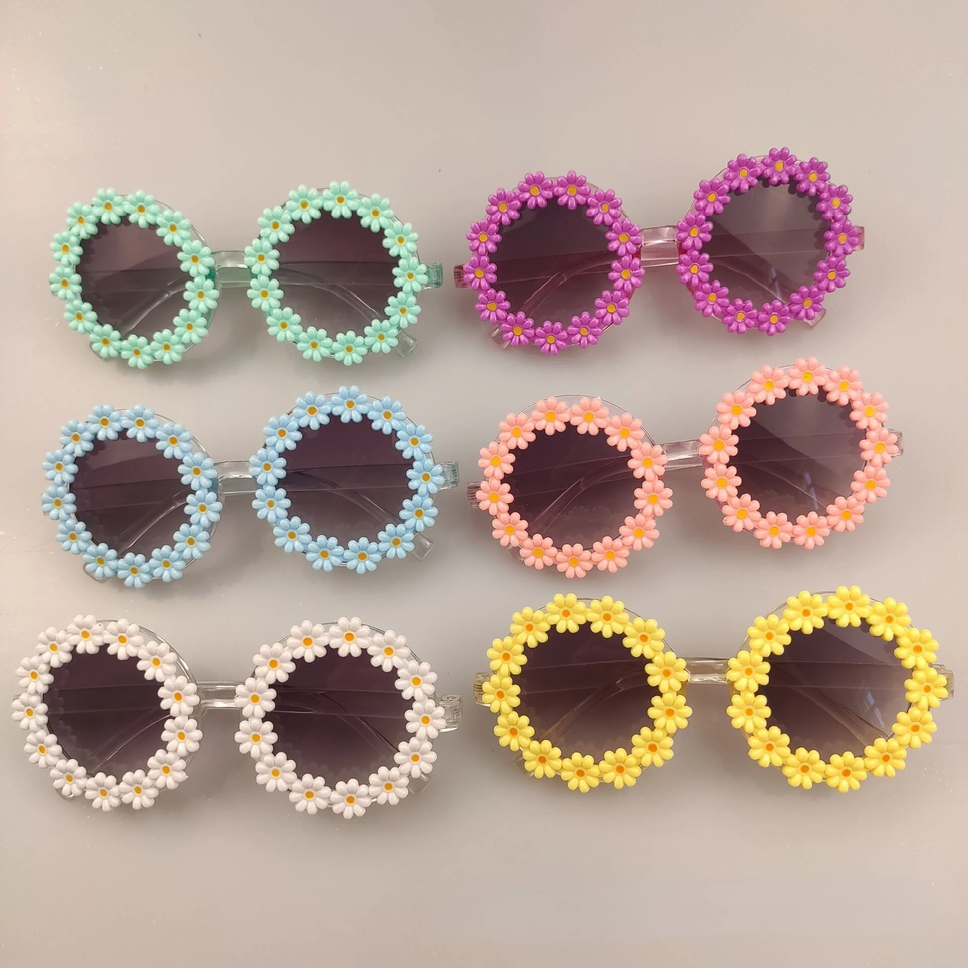 

Summer Children Cute Acrylic Flower Outdoor Sun Protection Sunglasses Baby Girls Classic Sunglasses Kids Boy UV400 Sunglasses
