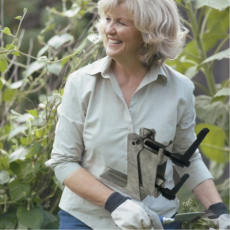 Foot-Press Weeding Tool - Portable Lawn & Garden Weed Remover with Ergonomic Step - on Design,  No-Bend  Gardening  Aid