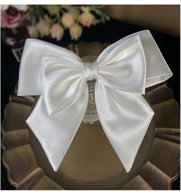 Bridal White Satin Bow Barrettes Wedding  Side Clip  Headdress Elegant  hair accessories for women as photo