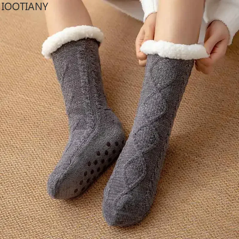 

Winter Women's Carpet Home Socks Plus Velvet Sleep Socks Thermal Cashmere Socks Thickened Woven Floor Socks Slippers Leg Cover