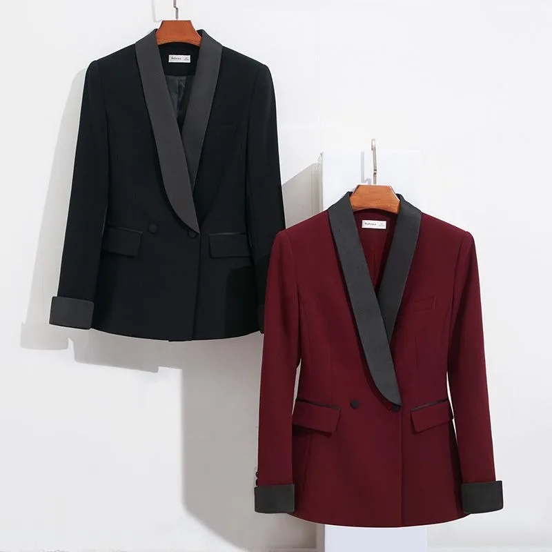 Рисунок 4 - Высококачественный модный деловой костюм