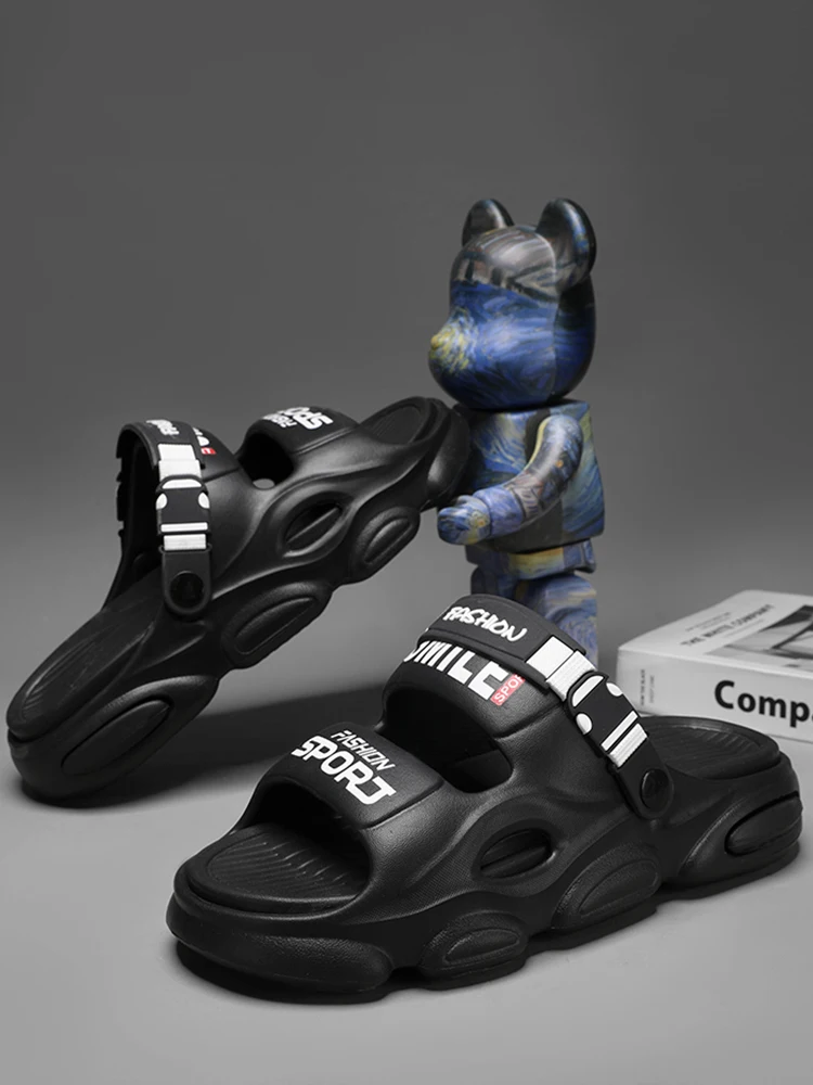 Men's summer slippers-made of breathable EVA material, equipped with adjustable buckle strap and non slip sole, suitable for b