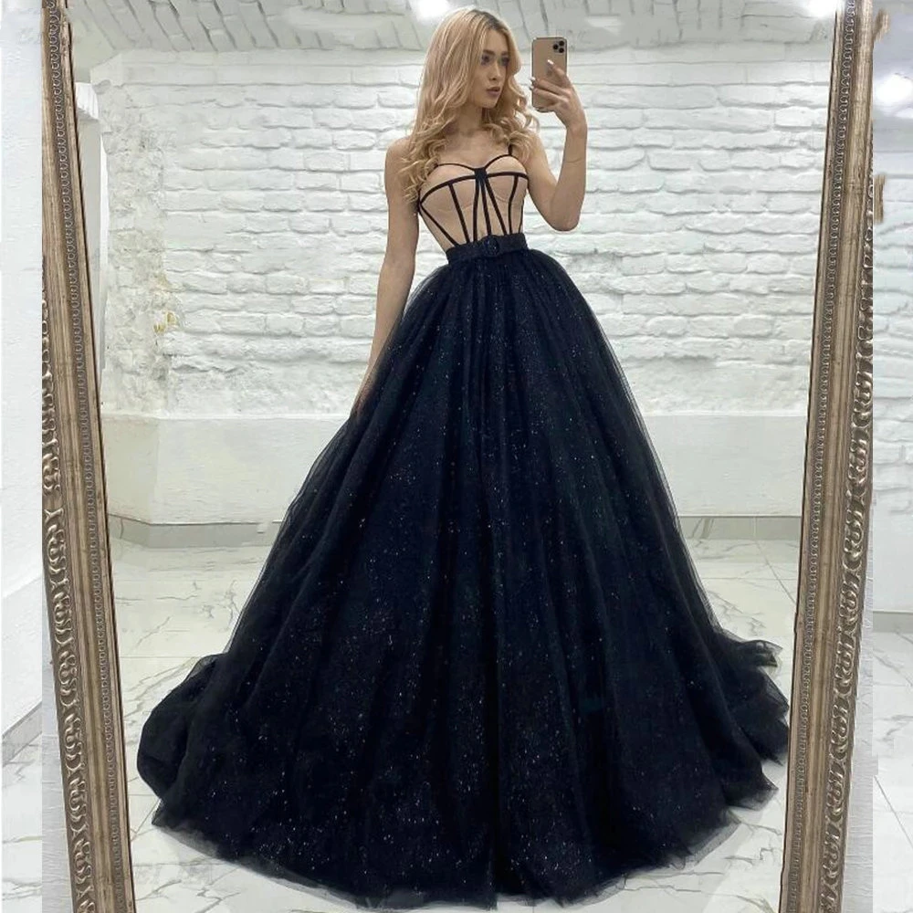 

Черные вечерние платья с открытыми плечами от Angelsbridep