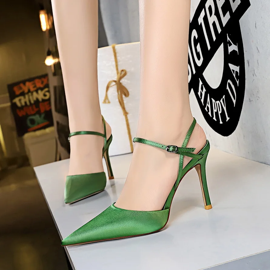 

Plus Size 40 Women Classic Satin 11cm High Heels Fetish Silk Sandals Female Gladiator Summer Cheap Shoes Lady Green Sexy Pumps