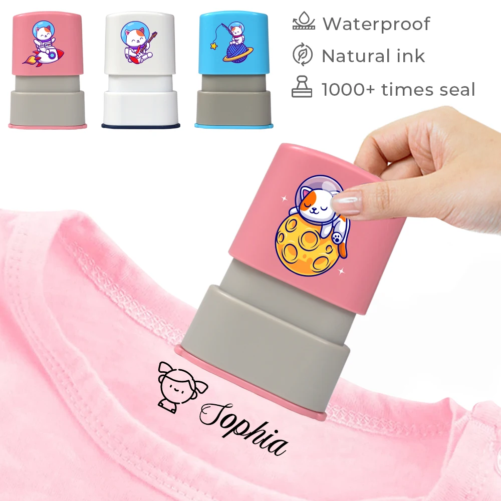Cartoon Cute Cat Astronaut Student's Name Stamp Waterproof Not Easy To Fade for Children Clothes Chapter Gift name sticker