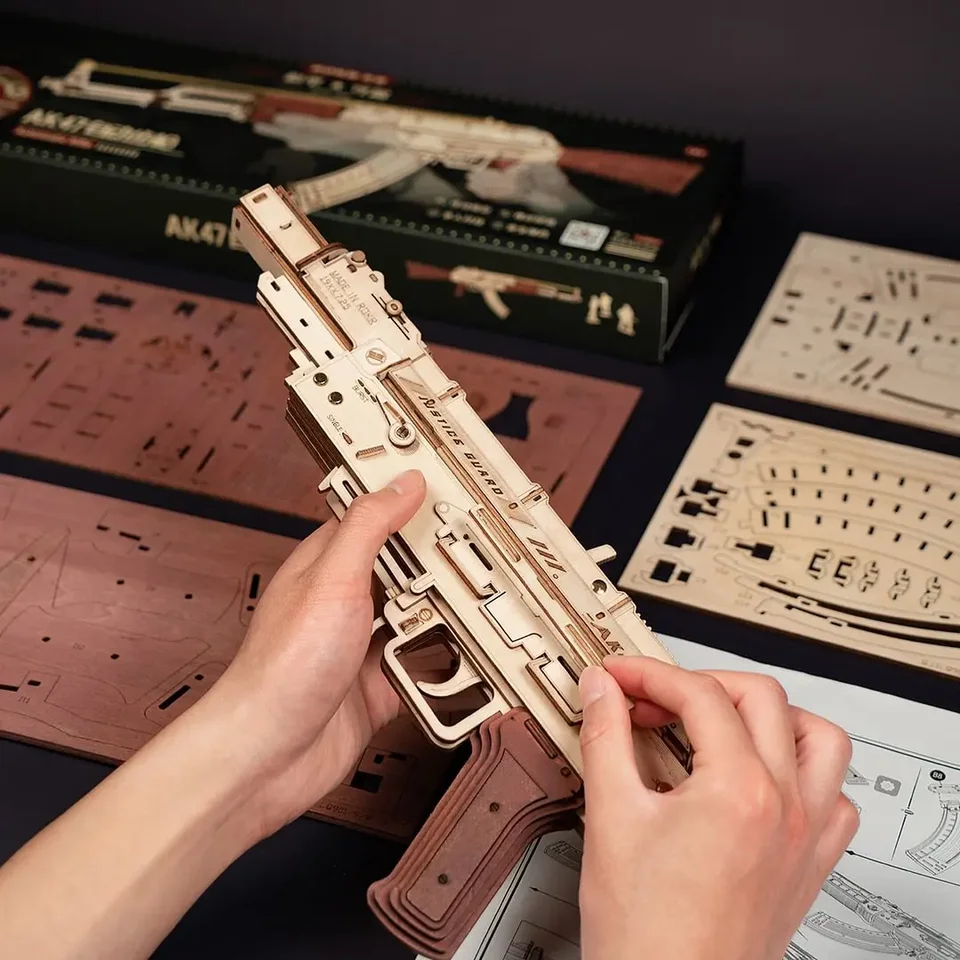 【a.k】配信5点セット Robotime Rokr 3D Wooden Puzzle Toy Rifle Model Kits with Rubber