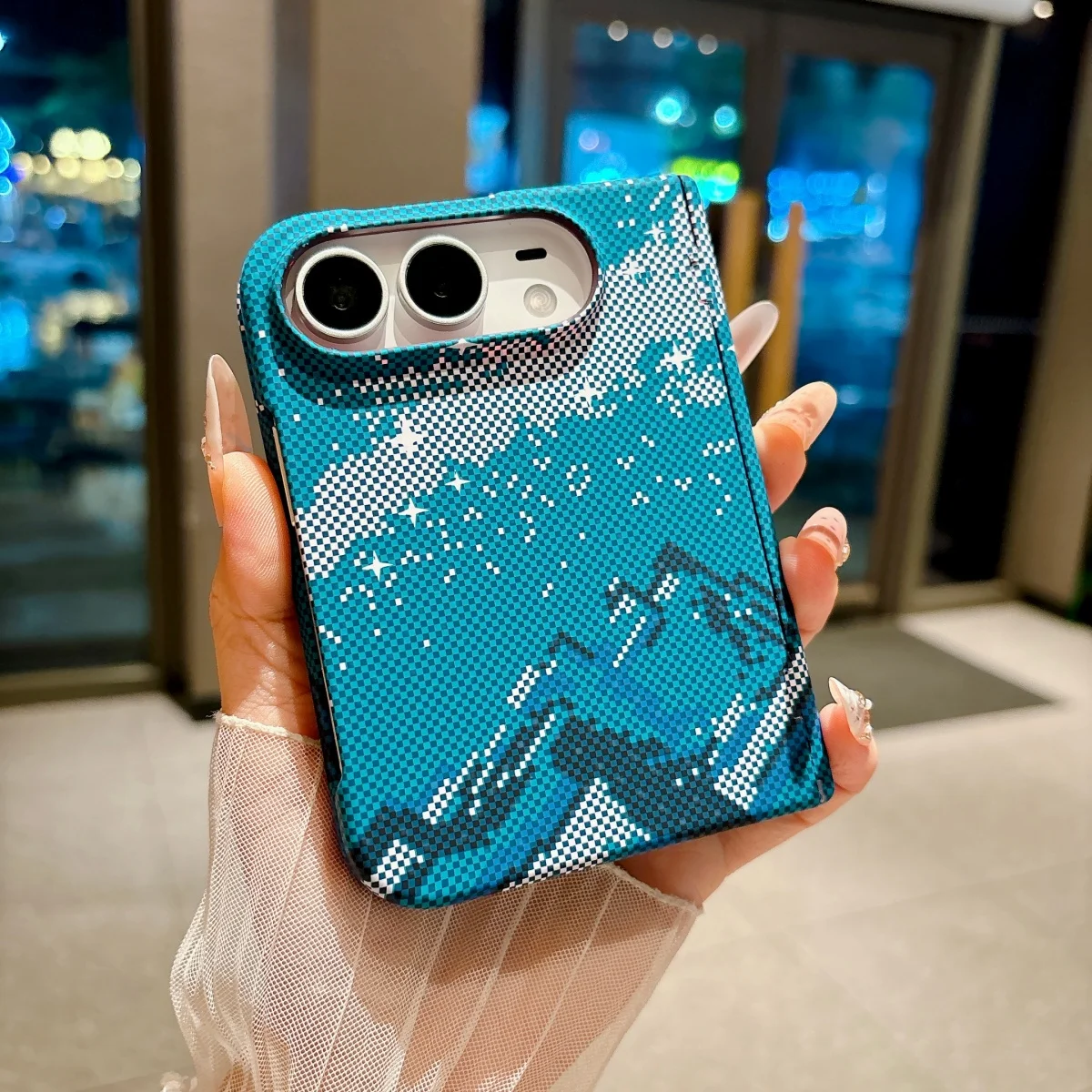 Carbon Fiber Matte Magnetic Phone Case with Shockproof Protective Cover
