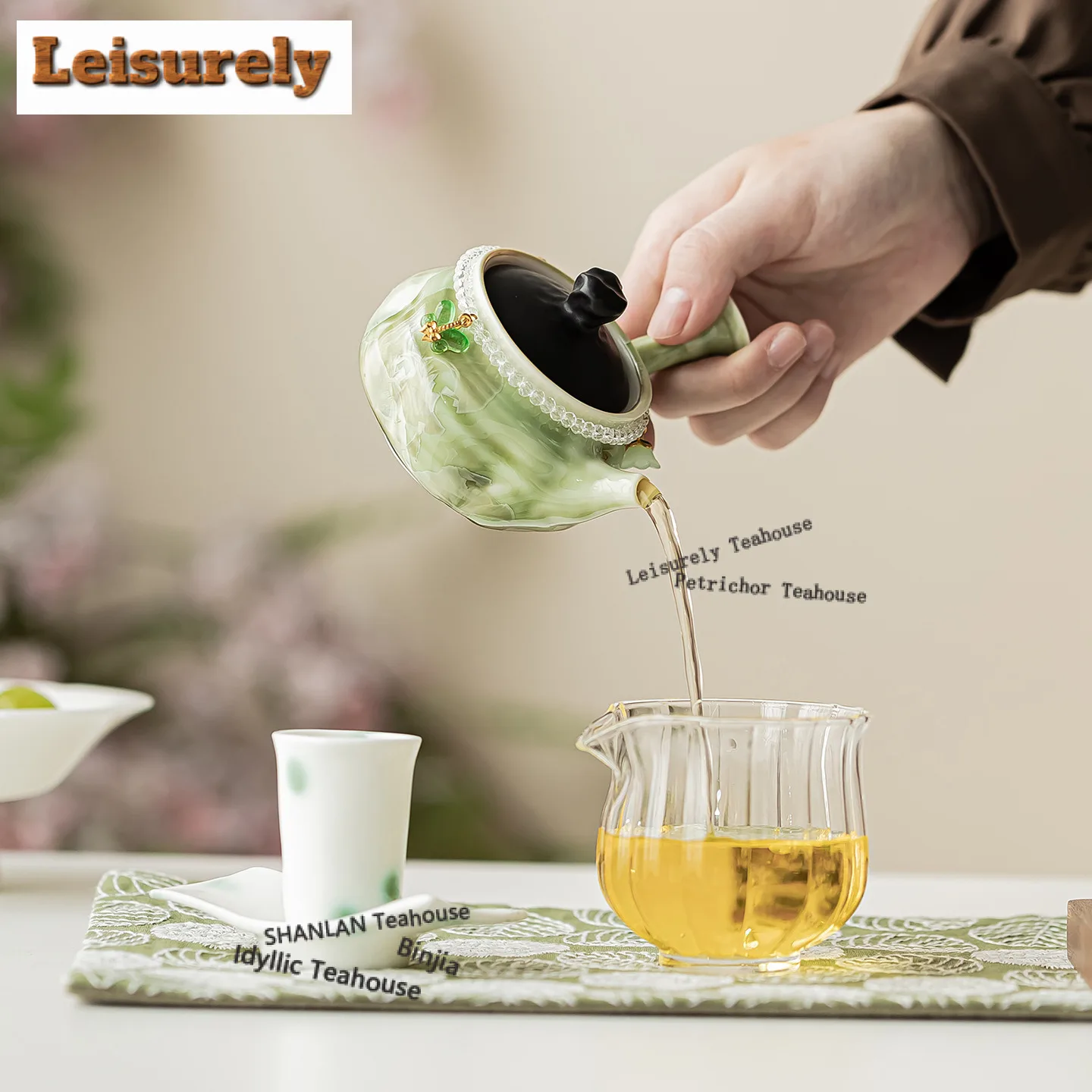 Kiln Fambe Crystal Side Handle Tea Set Complete Set Elegant Tea Ceremony Set Teapot and Tea Cup Set Chinese Tea Set Ornaments