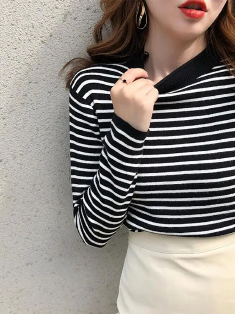 thumbnail image 2 of Suéteres de cuello alto para mujer, jerseys de moda para mujer, ajustados, elásticos, de manga larga, informales, a rayas, de punto, para otoño e invierno, 2 of 5