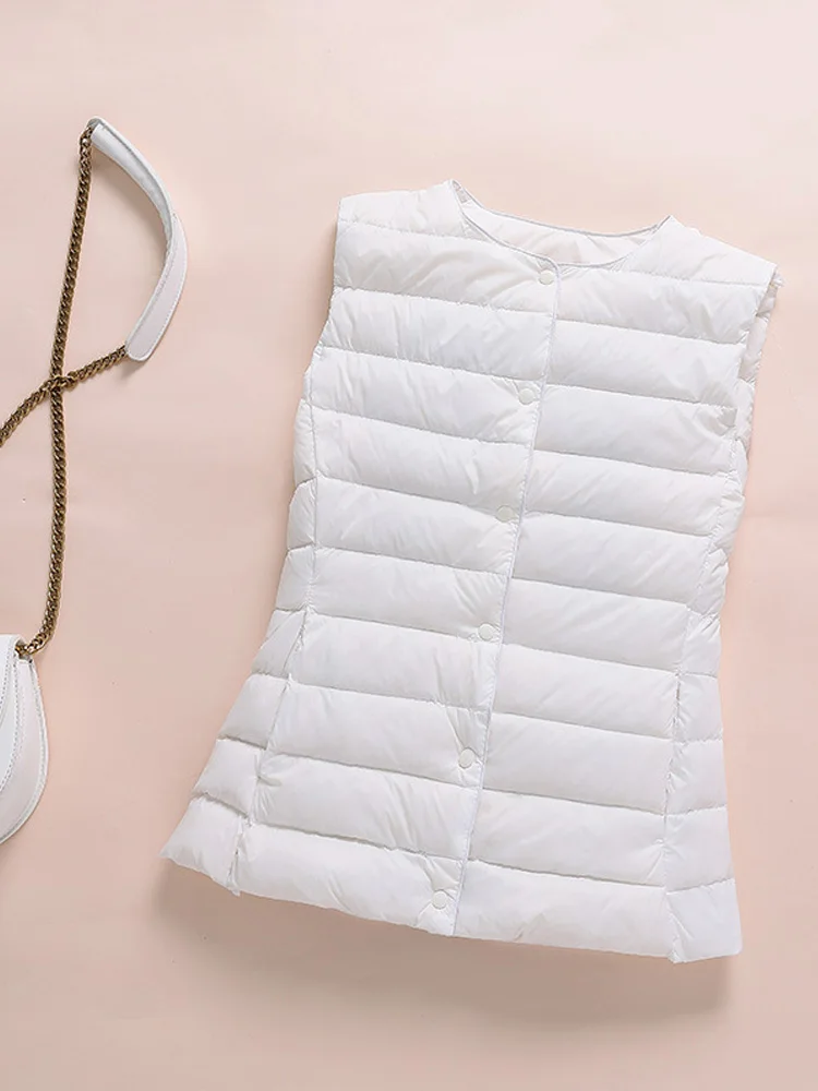 0-10℃ Ultralight Down Vest Women 2024 New Autumn Winter Female Duck Down Waistcoat Puffer Feather Padded Sleeveless Warm Jackets 2