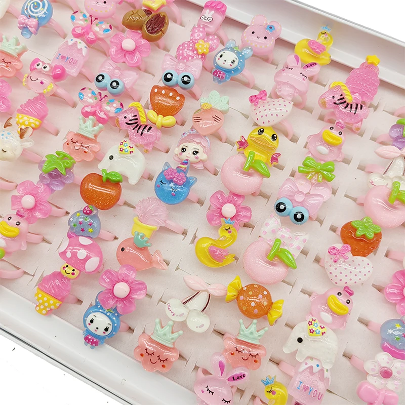 50/100pcs/Lot Factory Mix Style Lovely Child Finger Rings for Children Open Adjust Design Resin Apple Cute Rabbit Ice Cream Kids 2