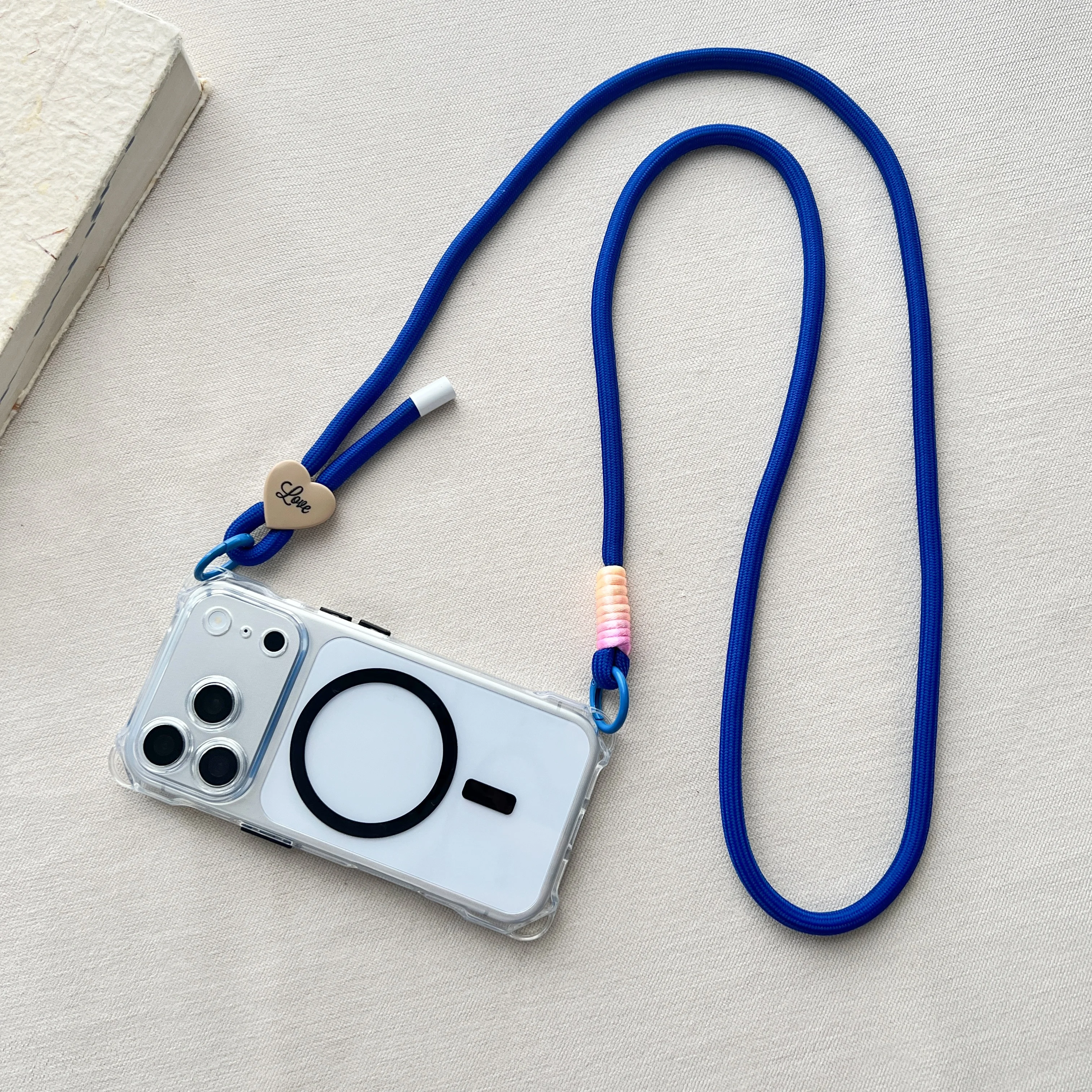 Adjustable Lanyard Phone Case with Anti-Drop Magnetic Protection