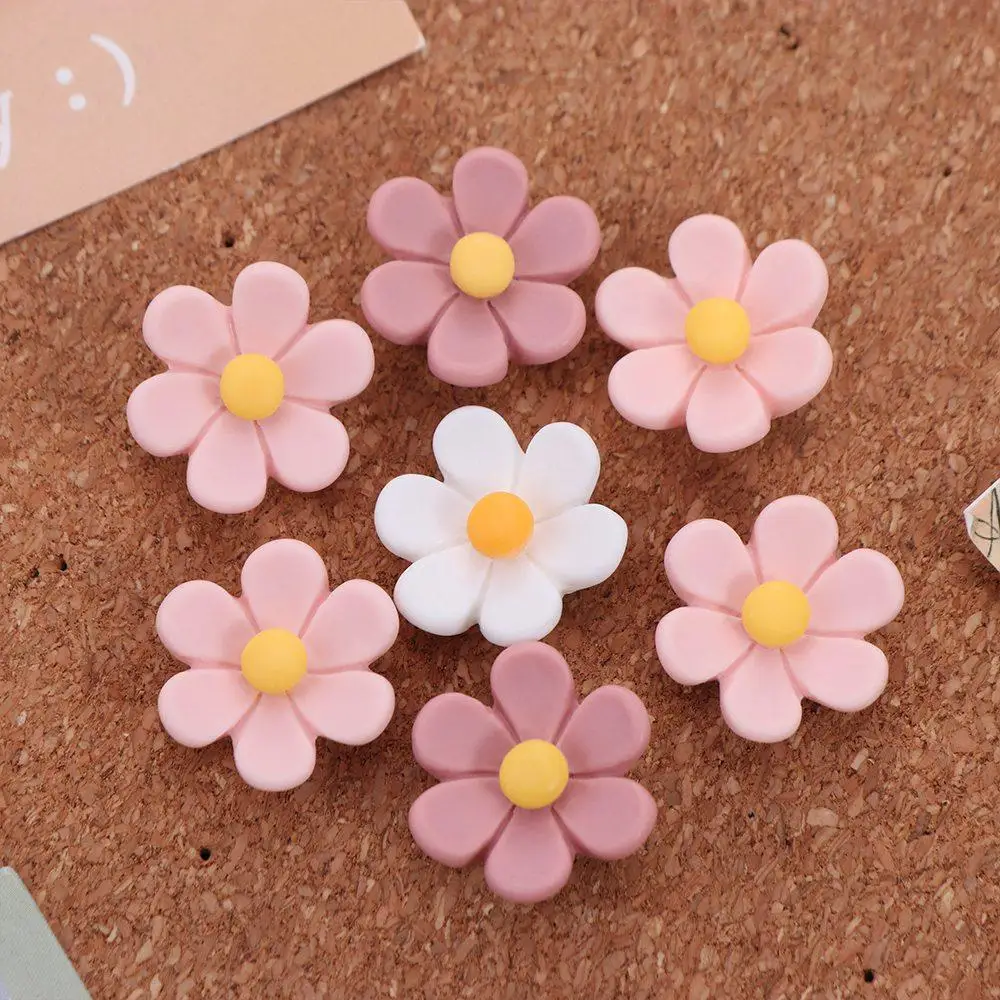20/30/50Pcs 휴대용 크리 에이 티브 6 꽃잎 꽃 푸시핀 DIY 사진 벽 장식 보드 푸시 핀 귀여운 재사용 가능한 엄지 못 코르크 보드