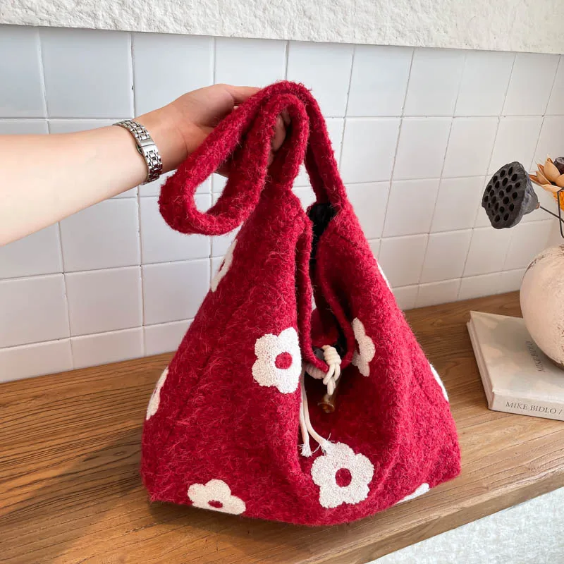 Women Girl Plush Underarm Shoulder Bag One Shoulder Armpit Bag Large Capacity Shoulder Bag for School Work Daily Use