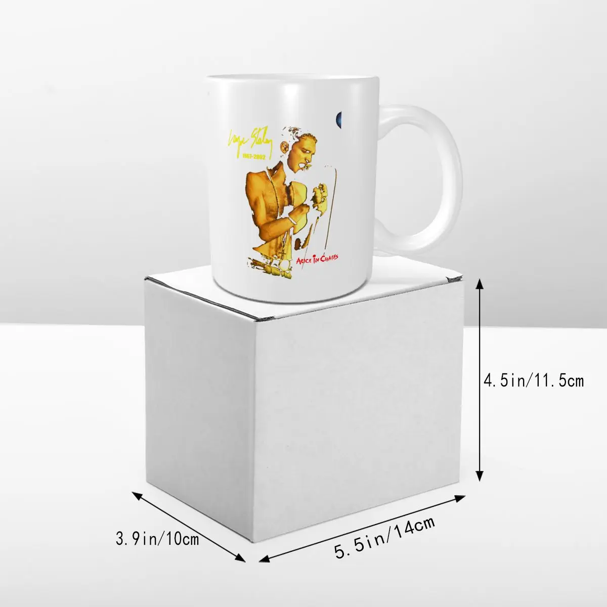 https://ae01.alicdn.com/kf/Sfdd7a64495c14f77a685c610e624e414R/Layne-Staley-Alice-In-Chains-2002-P-239-Mug-Coffee-Mugs-Tea-Cups-Home-Drinkware-Cup.jpg