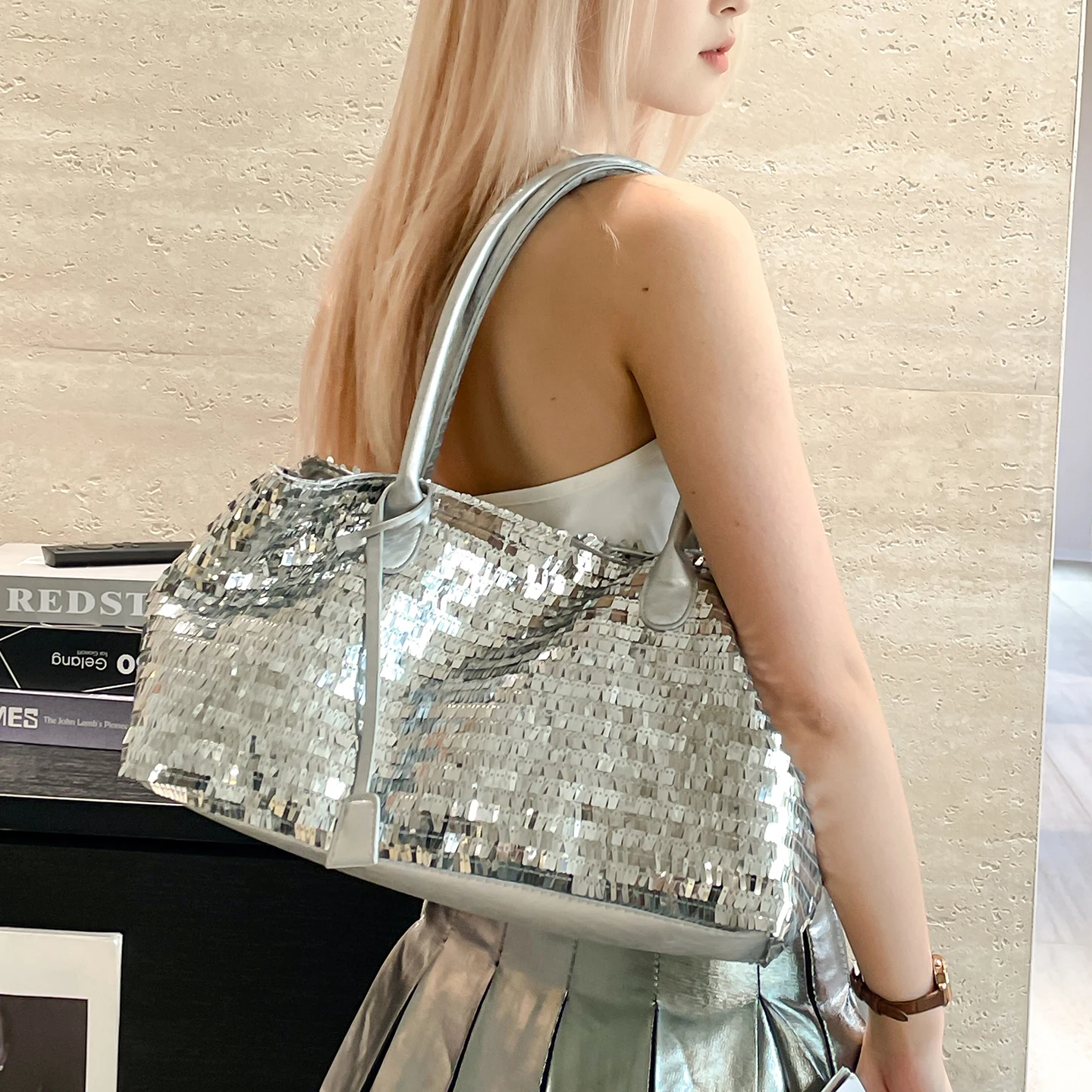 Sfdd81deab10945e2ae897316235f2