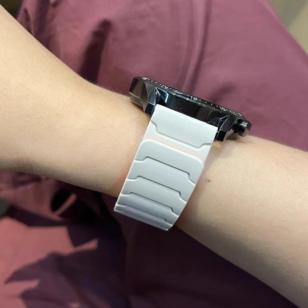 Magnetic Silicone Sport Strap - 20/22mm - Versatile Fitness Watch Band Bracelet
